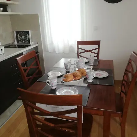 Apartment Wilton